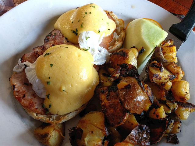 Dig Into Brunch This Weekend at By the Docks Seafood Restaurant